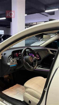 مرسيدس بنز E-Class